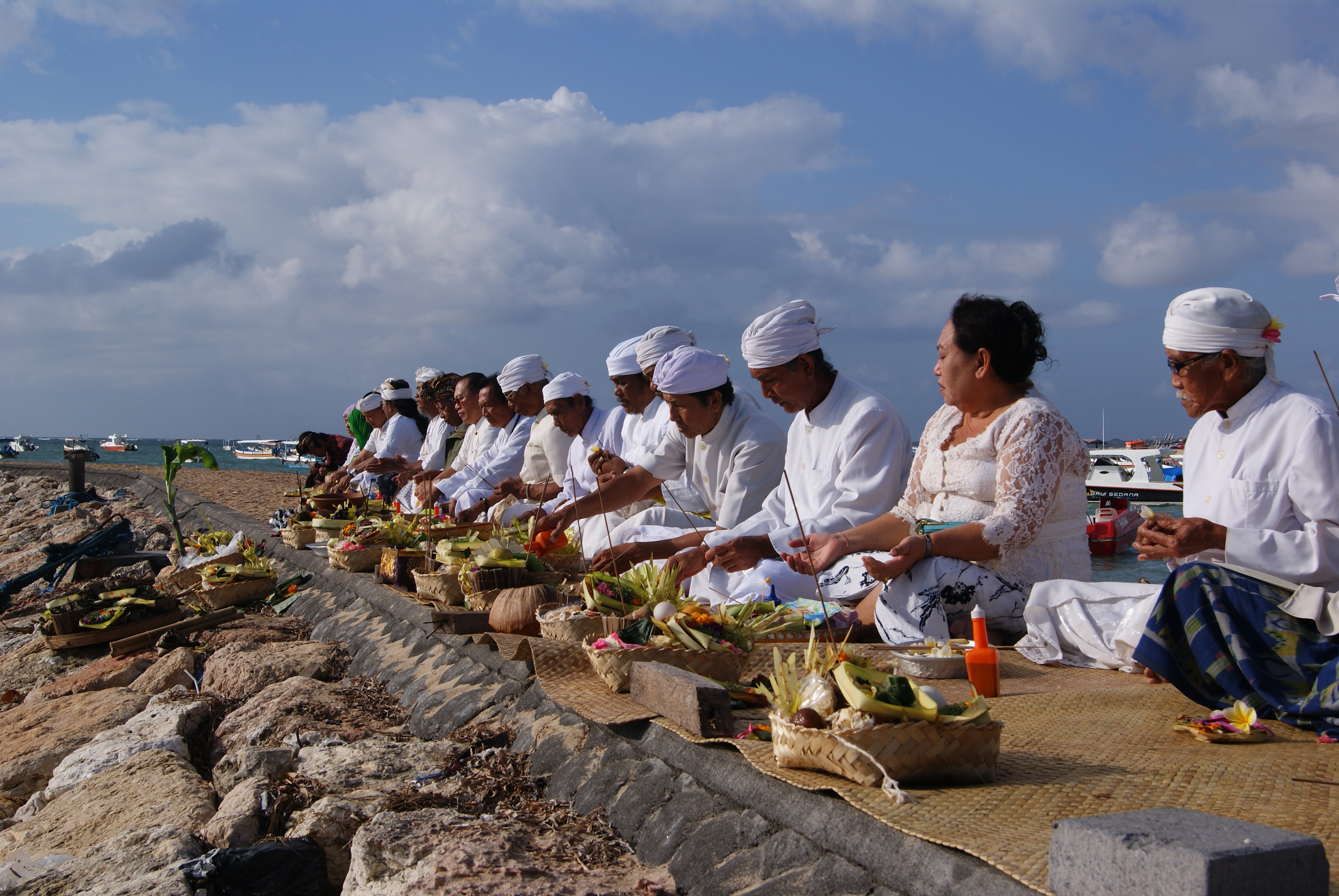 Villagers staging a protest in Bali - Source: Agung Wardana